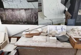 Bureau de présentation de l'activité de sculpture